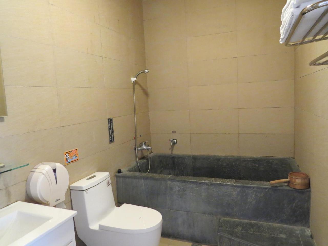 New Hongye Hotel Baihe Exterior foto